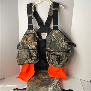 Innovative Sports  Turkey Vest   Camouflage  Vintage ?  with removable seat  XL